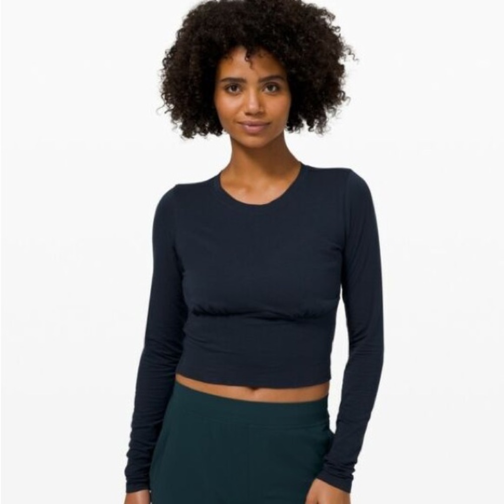 Lululemon LA Contour Slim Fit